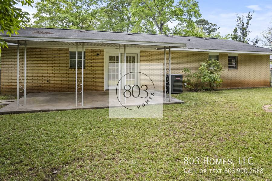 House for rent at 124 Briarwood Dr, Warner Robins, GA 31093
