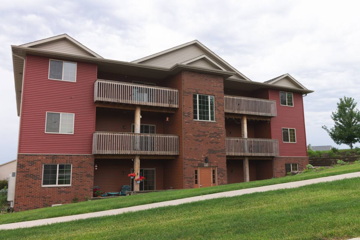 Apartment for rent at 601 Lilac St, Tiffin, IA 52340