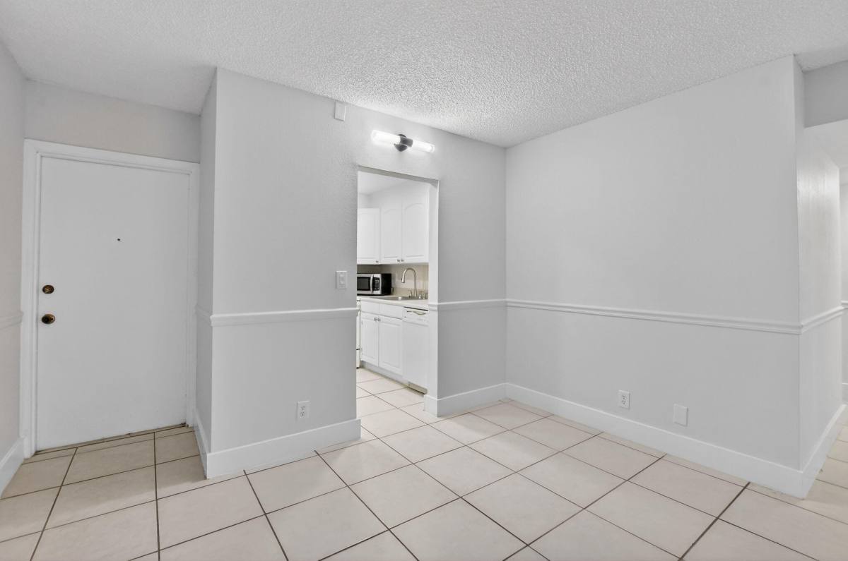 Condo for rent at 644 NW 13th St #110, Boca Raton, FL 33486