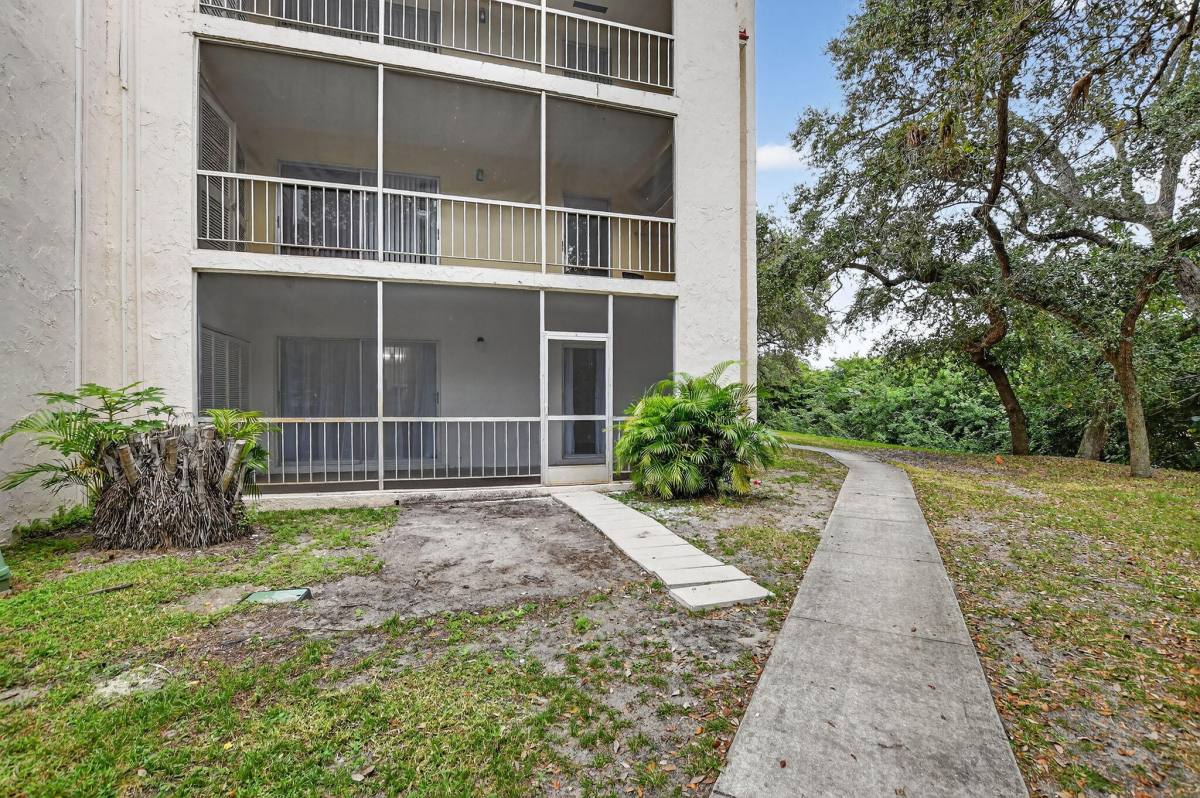 Condo for rent at 644 NW 13th St #110, Boca Raton, FL 33486