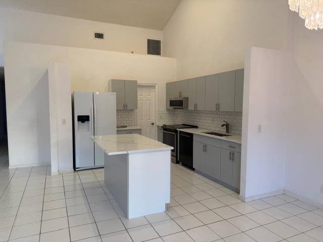 Condo for rent at 5790 Coach House Circle #5790G, Boca Raton, FL 33486