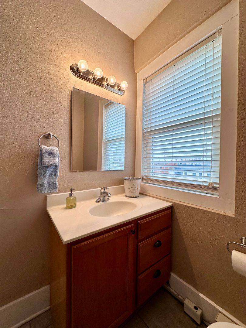 Apartment for rent at 139 3rd St NW, Valley City, ND 58072