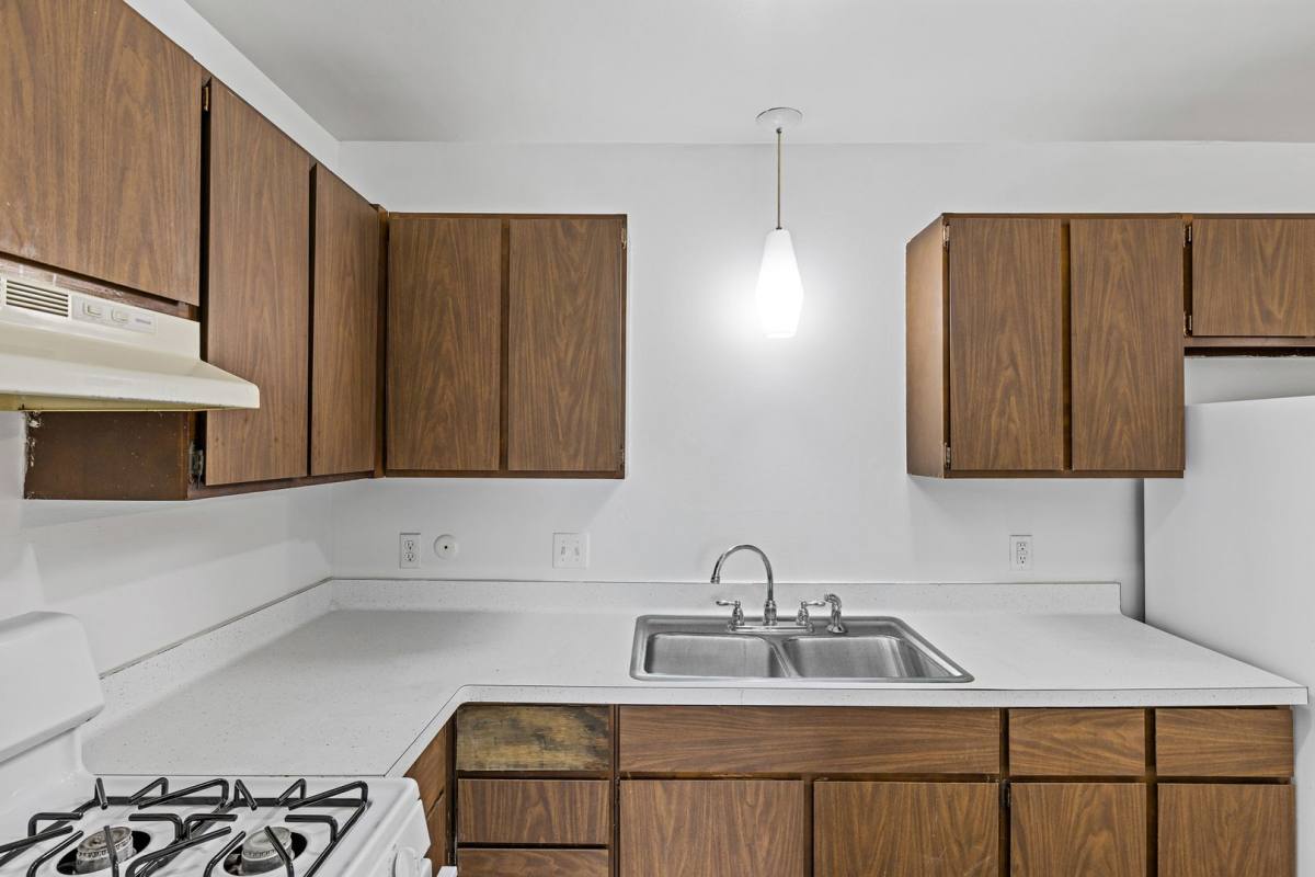 Apartment for rent at 210 S Monroe St, Albion, MI 49224