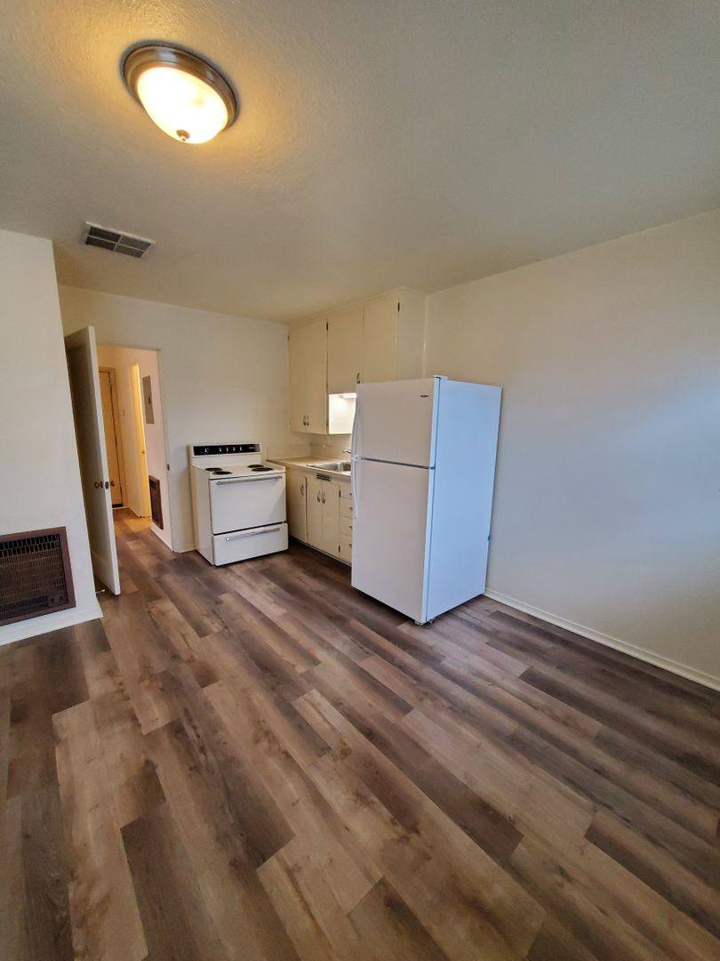 Apartment for rent at 3910 W Kennewick Ave, Kennewick, WA 99336