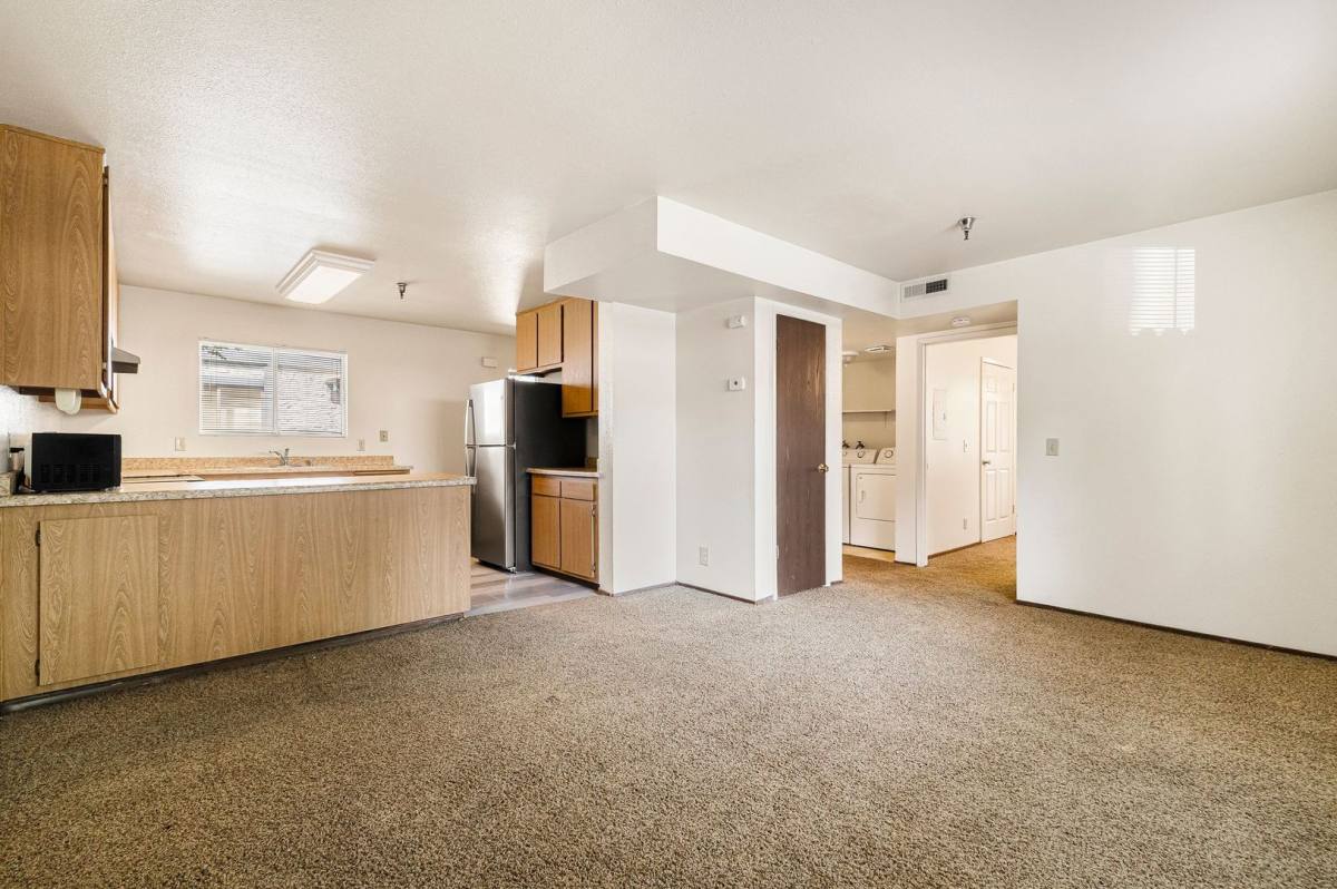 Apartment for rent at 707 W 2nd Ave, Chico, CA 95926