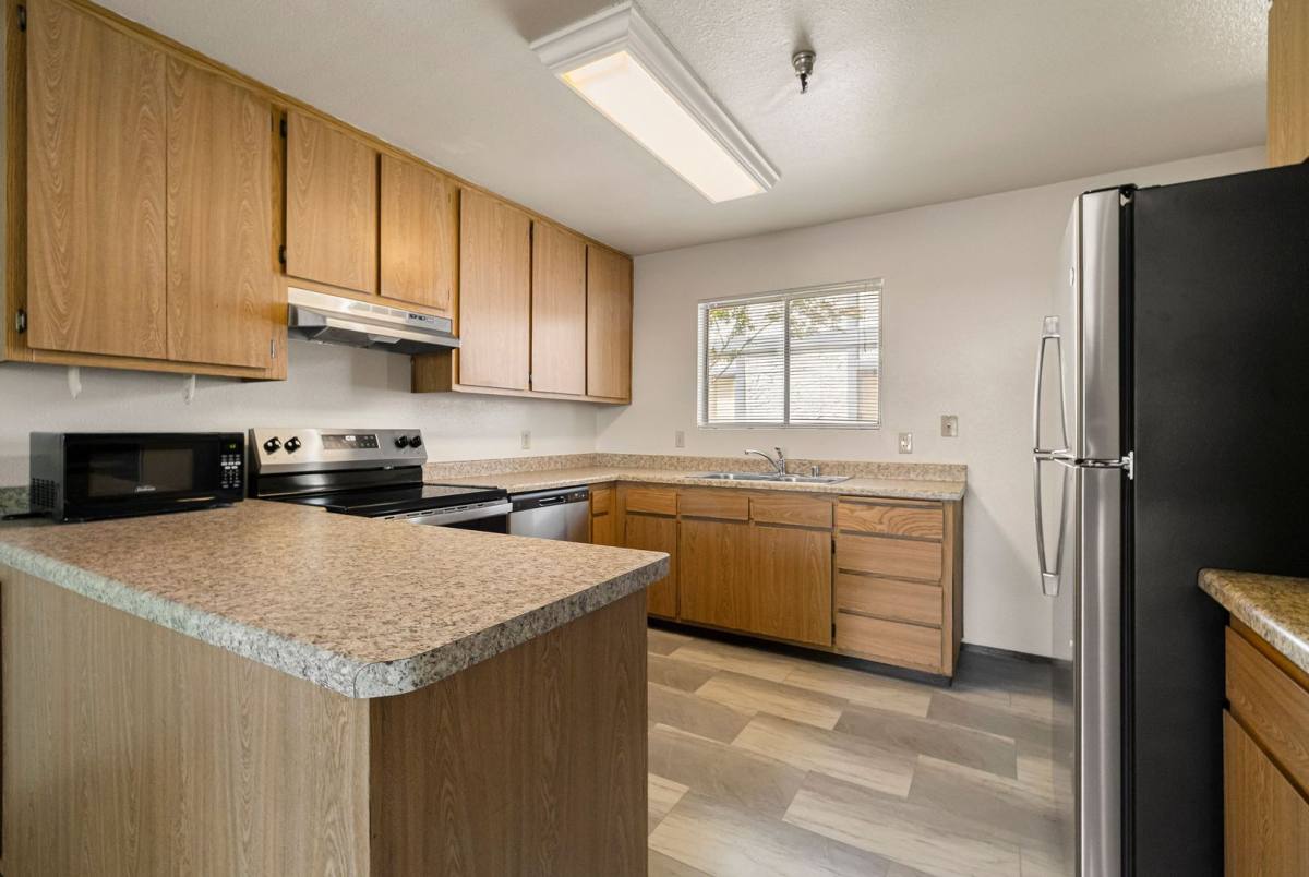 Apartment for rent at 707 W 2nd Ave, Chico, CA 95926