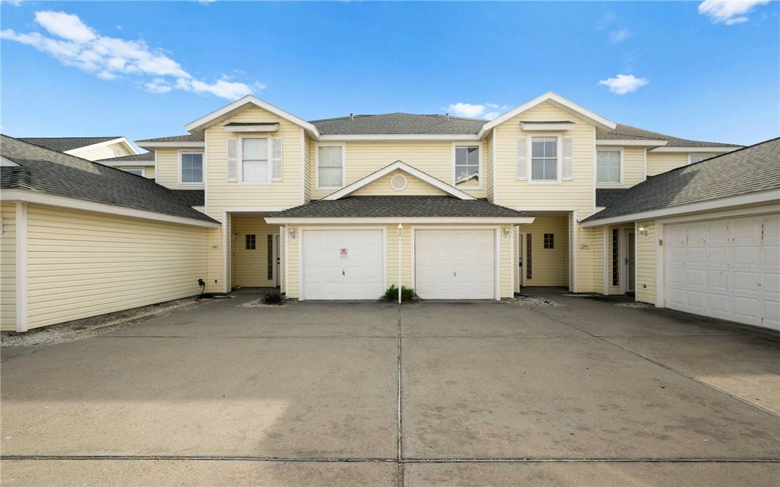 Townhouse for rent at 15110 Leeward Dr #303, Corpus Christi, TX 78418