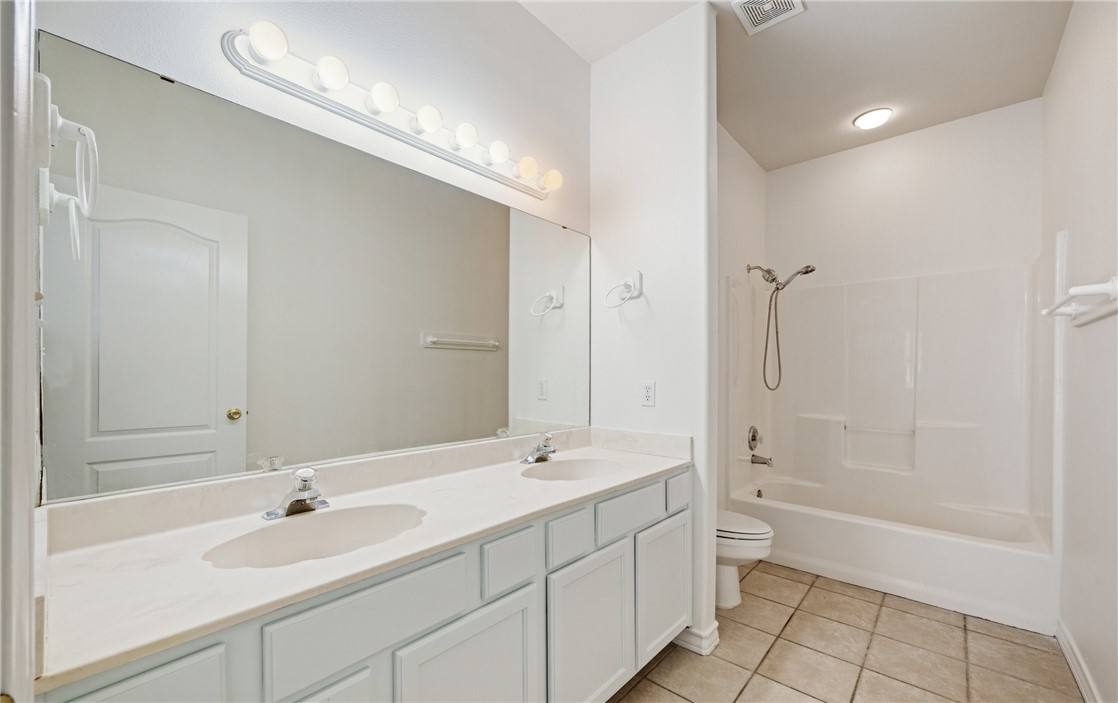 Townhouse for rent at 15110 Leeward Dr #303, Corpus Christi, TX 78418