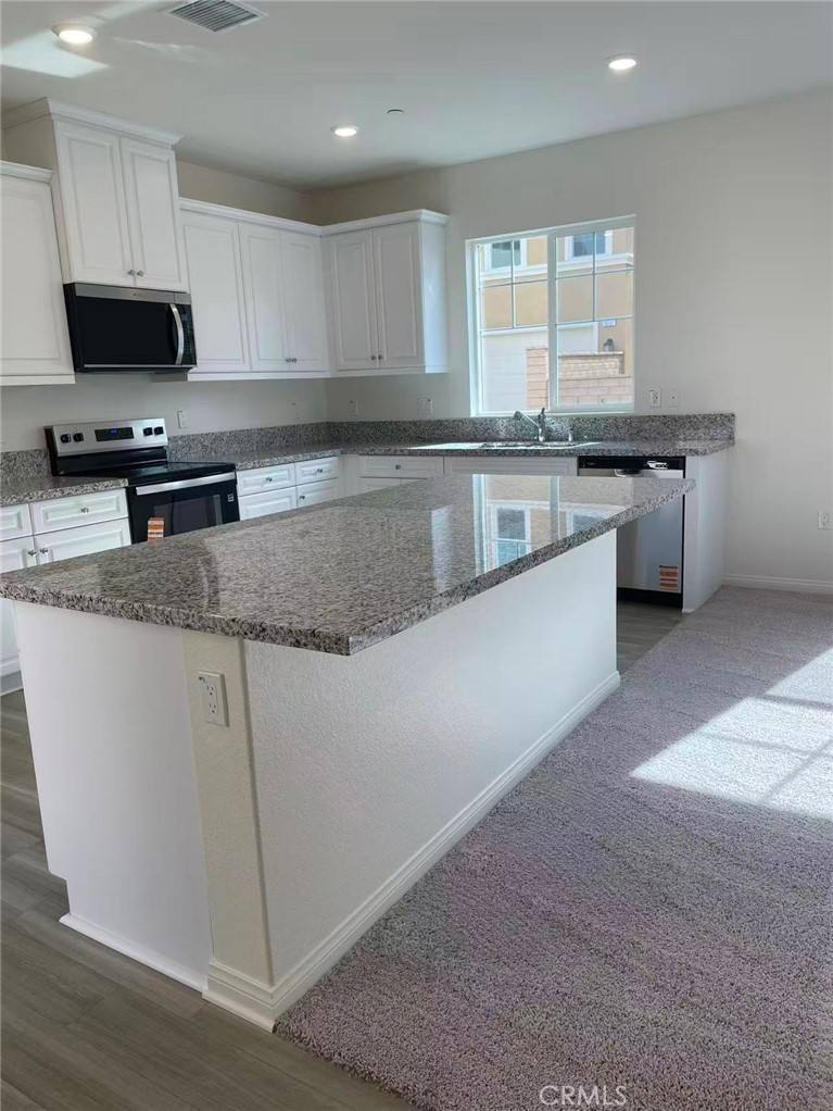 Apartment for rent at 16129 Alamo Court, Chino, CA 91708