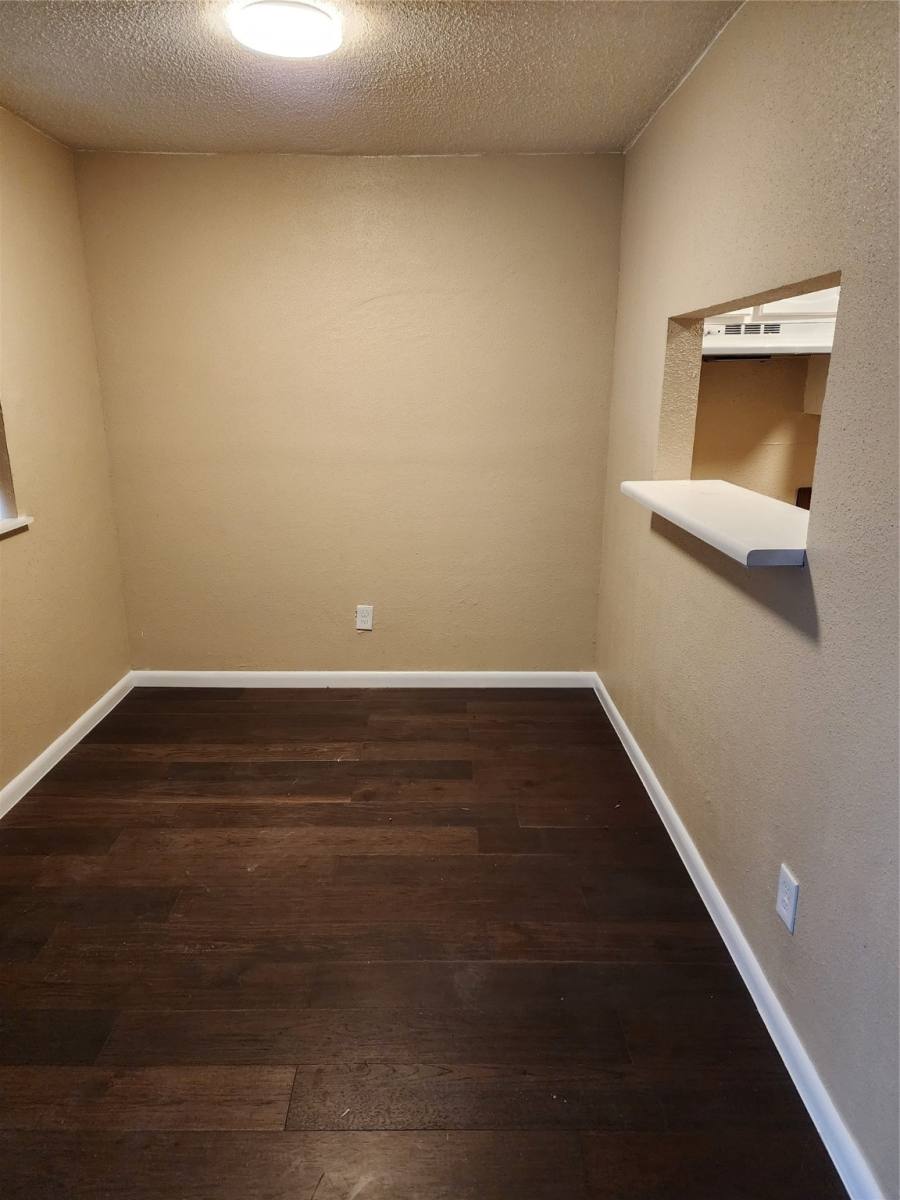 Apartment for rent at 4311 Yellowstone Blvd #7, Houston, TX 77021