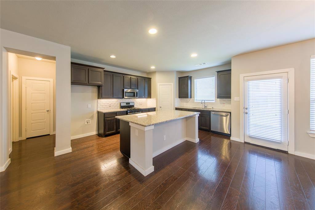 Apartment for rent at 1200 Pigeon Hawk Dr, Little Elm, TX 75068