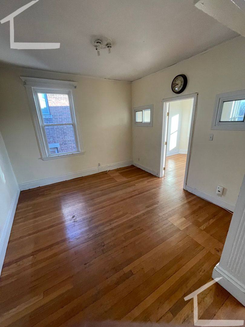 Apartment for rent at 1711 Commonwealth Ave #4, Brighton, MA 02135