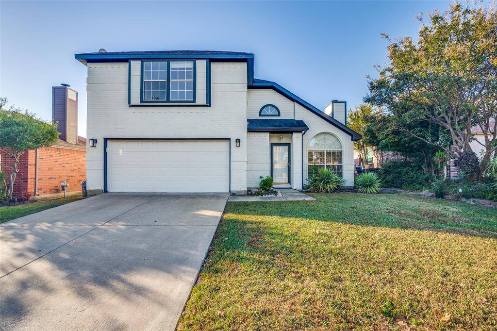 Apartment for rent at 1366 Westview Dr, Garland, TX 75040