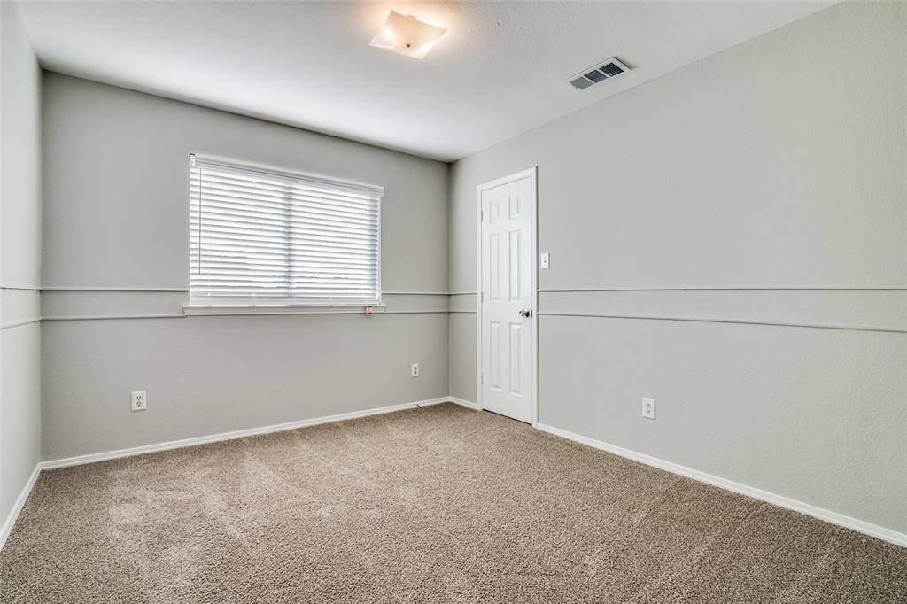 Apartment for rent at 1366 Westview Dr, Garland, TX 75040