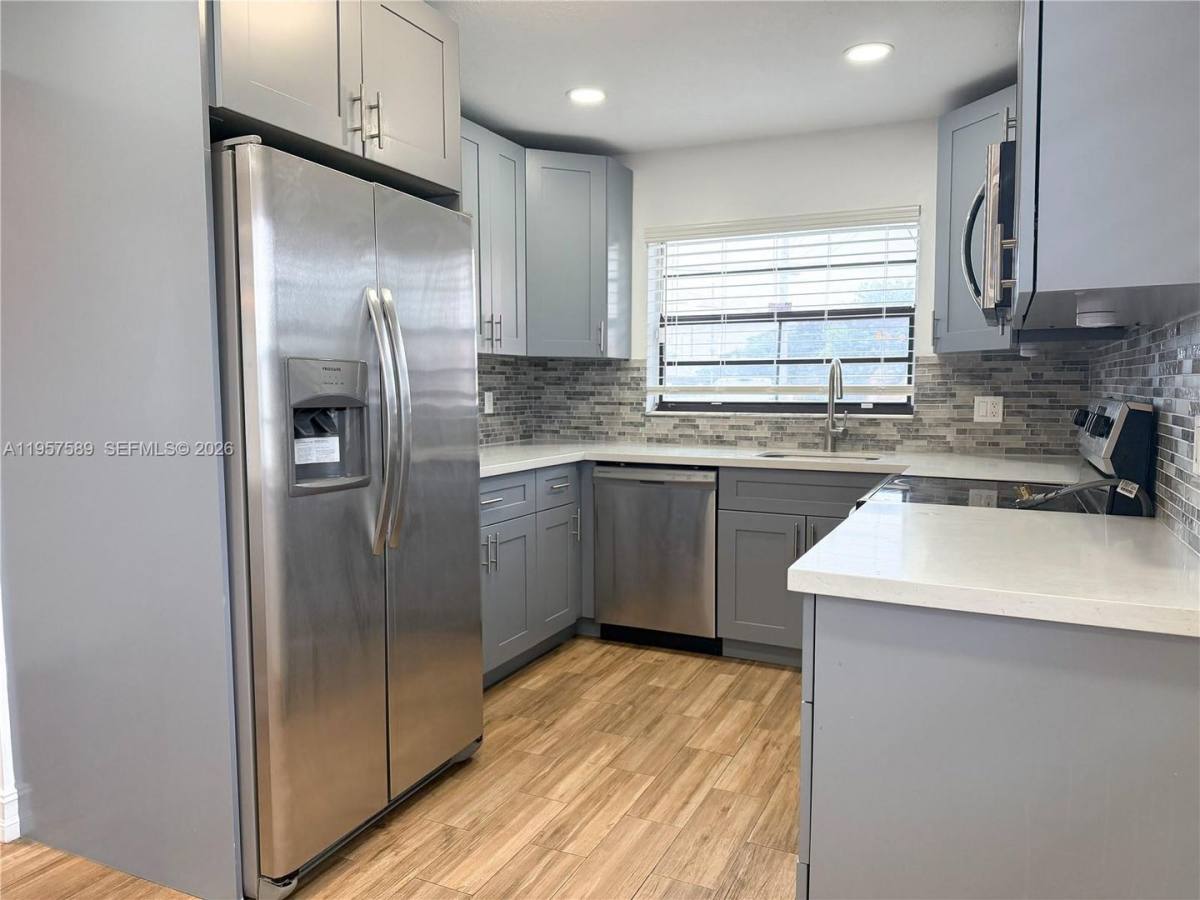 Townhouse for rent at 9151 Orchid Tree Lane #131, Hollywood, FL 33024