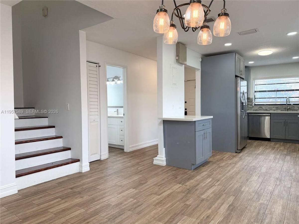 Townhouse for rent at 9151 Orchid Tree Lane #131, Hollywood, FL 33024