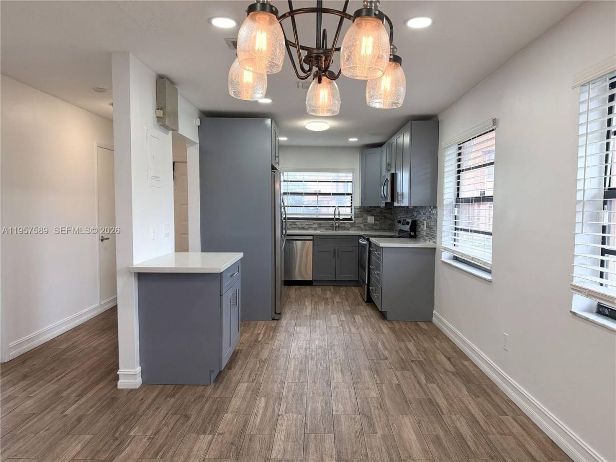 Townhouse for rent at 9151 Orchid Tree Lane #131, Hollywood, FL 33024