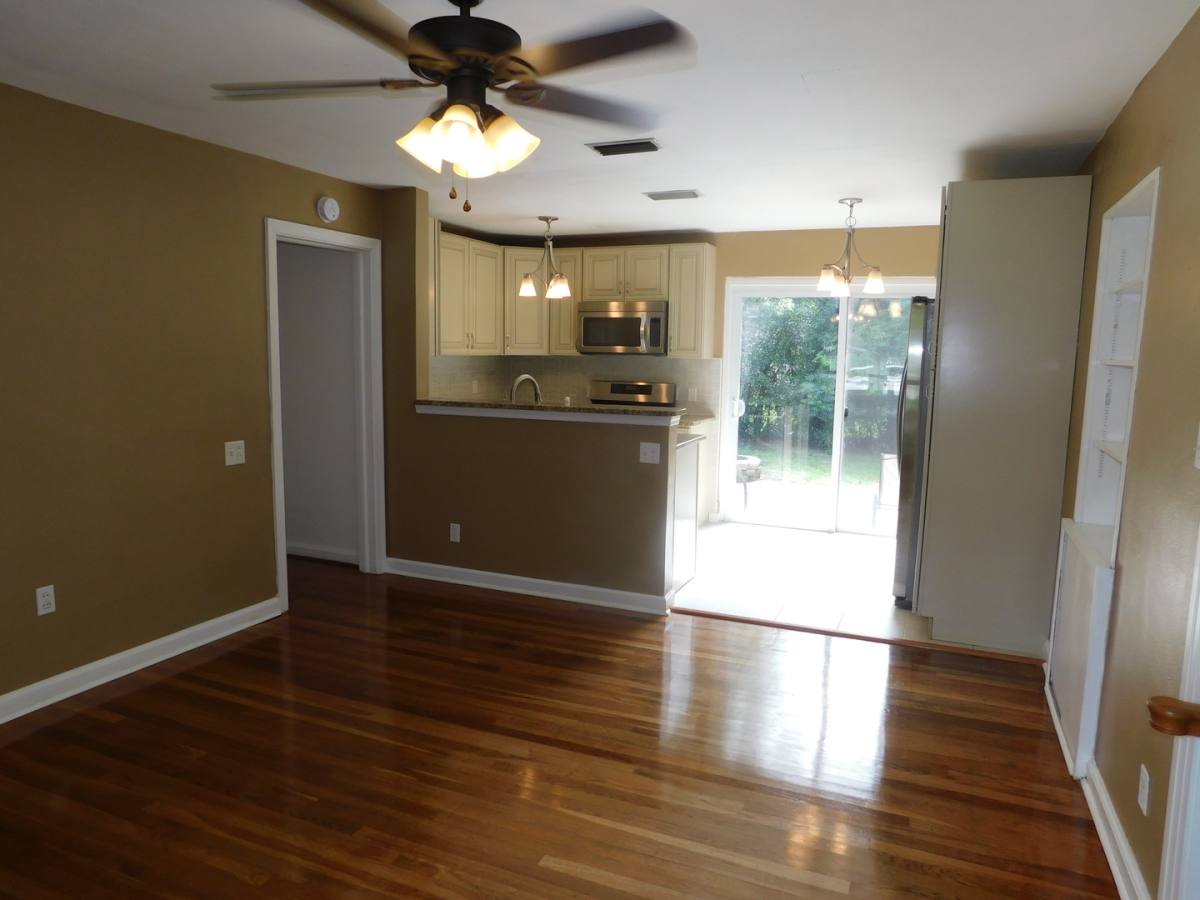 House for rent at 118 NW 35th Terrace, Gainesville, FL 32607