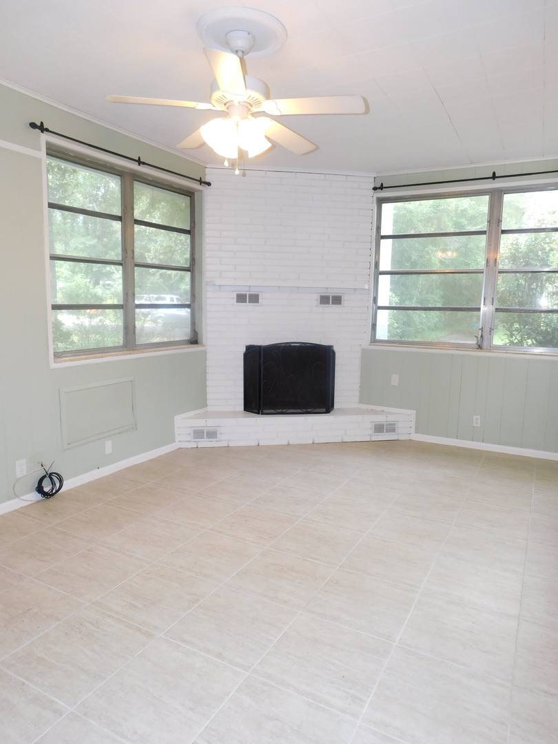 House for rent at 118 NW 35th Terrace, Gainesville, FL 32607