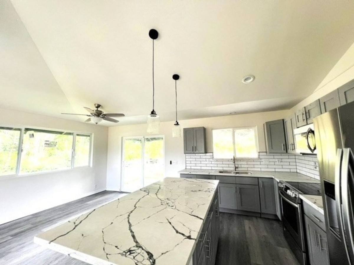 House for rent at 15-1412 17th Ave, Keaau, HI 96749