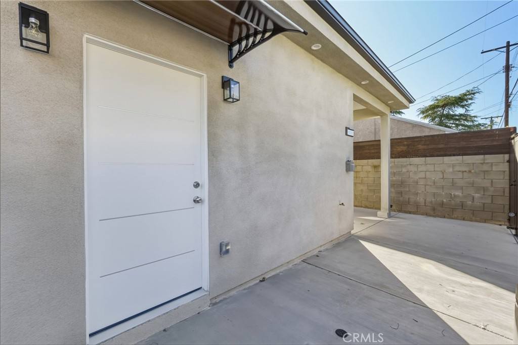 Apartment for rent at 16140 Mayall St, North Hills, CA 91343
