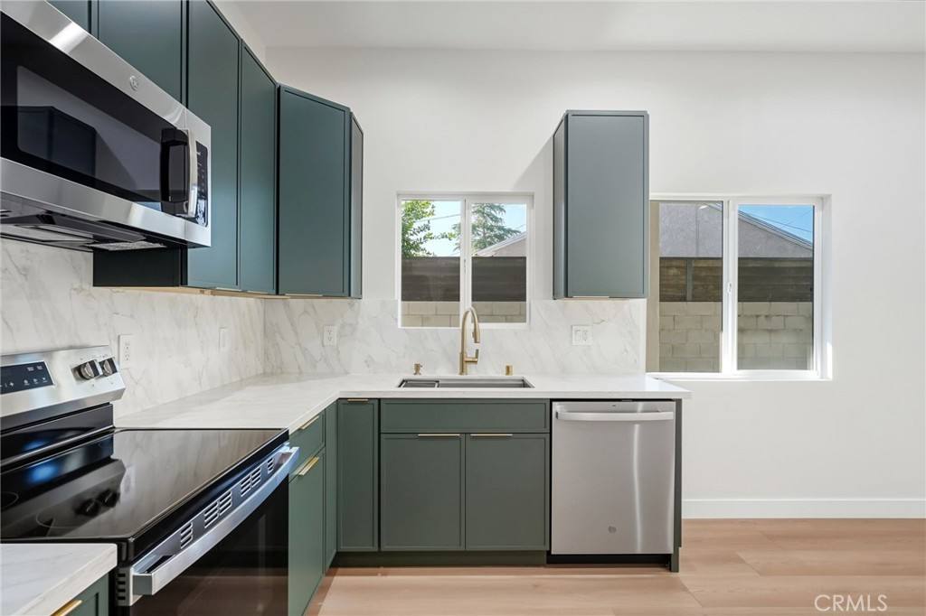 Apartment for rent at 16140 Mayall St, North Hills, CA 91343