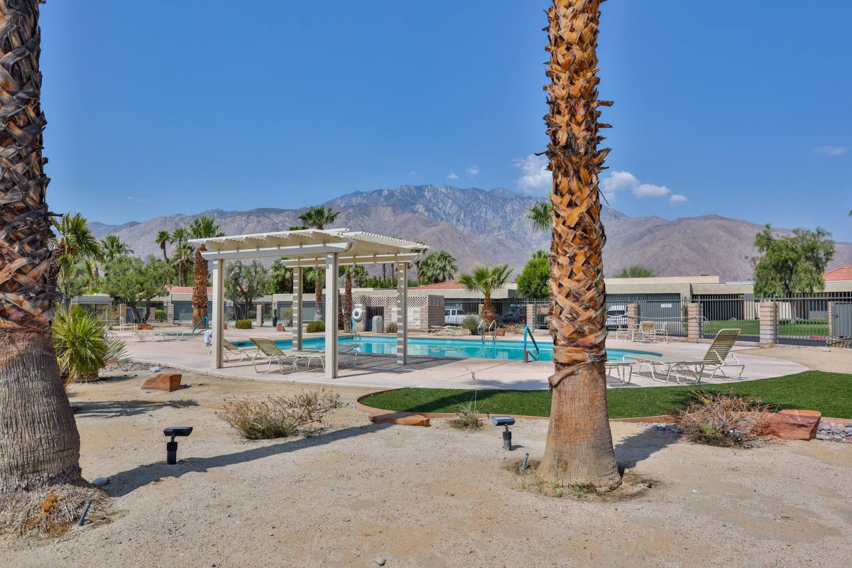Condo for rent at 1181 Sunflower Lane, Palm Springs, CA 92262