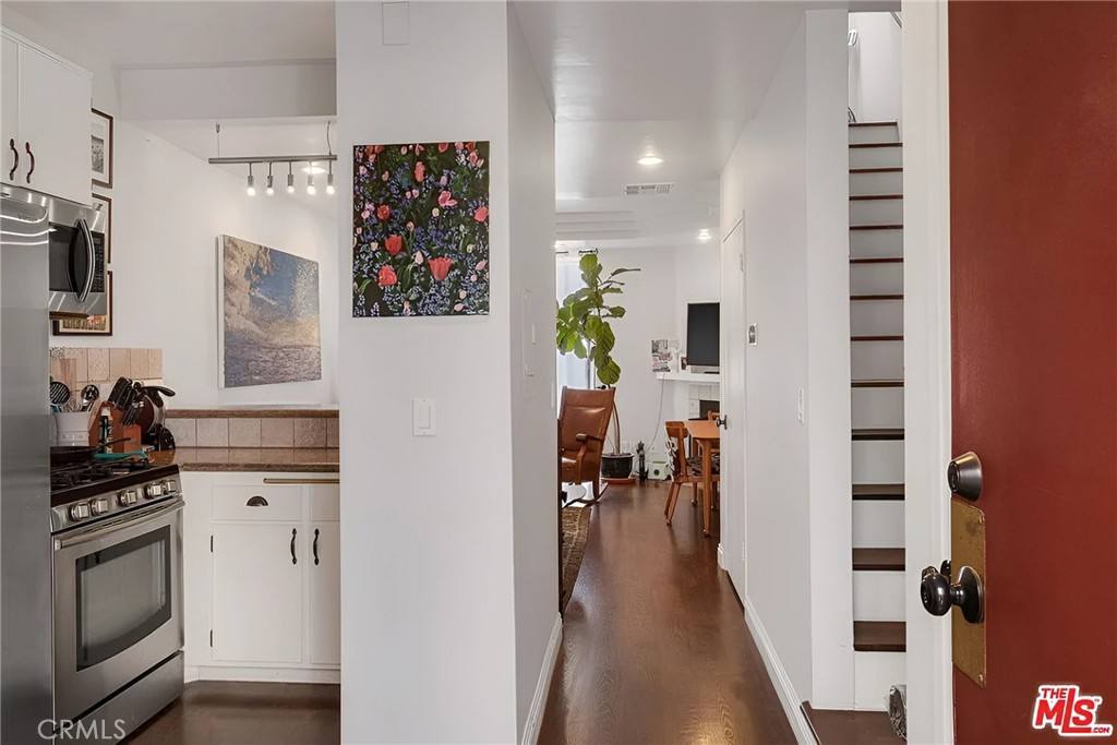 Condo for rent at 2500 Abbot Kinney Blvd #3, Venice, CA 90291