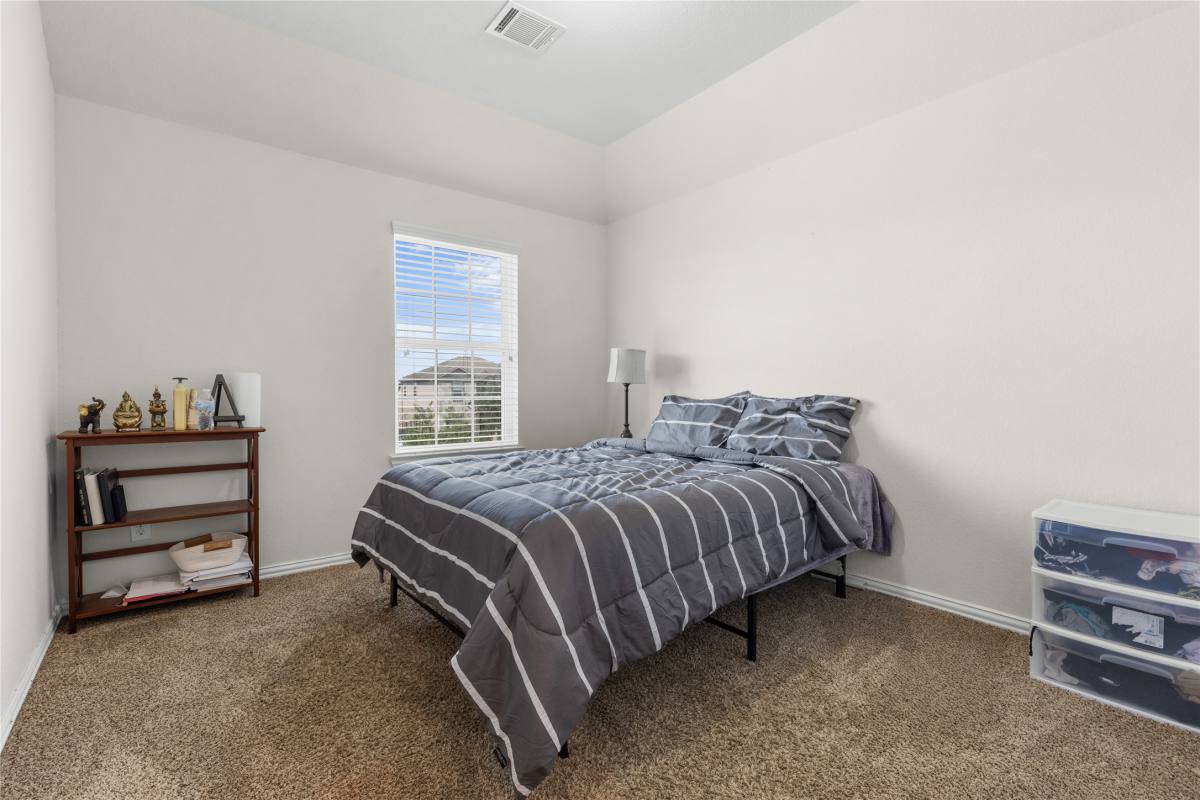 Apartment for rent at 2314 Red Slate Dr, Rosharon, TX 77583