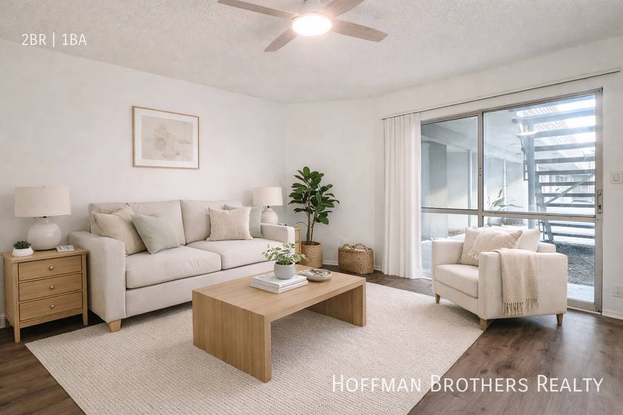 Apartment for rent at 1819 S Oxford Ave #16, Los Angeles, CA 90006