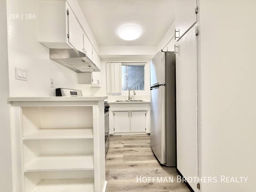 Apartment for rent at 1819 S Oxford Ave #16, Los Angeles, CA 90006