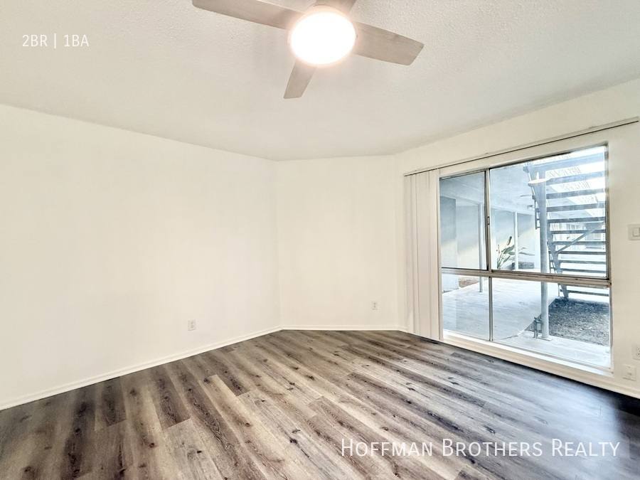 Apartment for rent at 1819 S Oxford Ave #16, Los Angeles, CA 90006