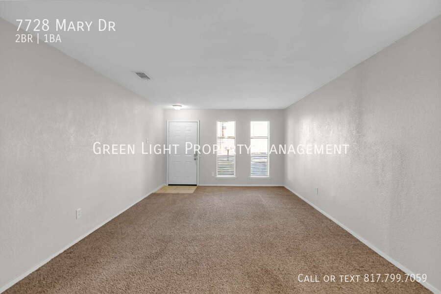 Apartment for rent at 7728 Mary Dr, North Richland Hills, TX 76180
