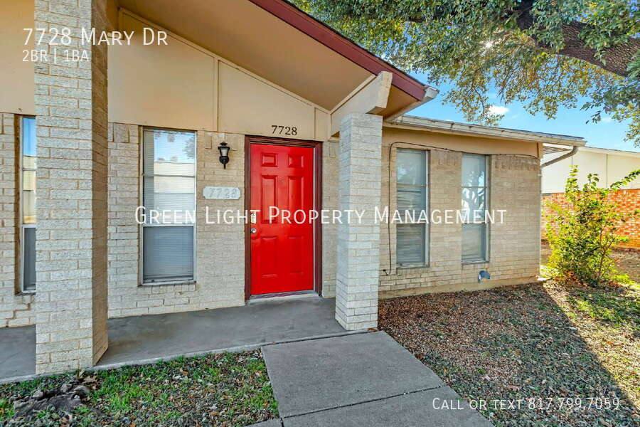 Apartment for rent at 7728 Mary Dr, North Richland Hills, TX 76180
