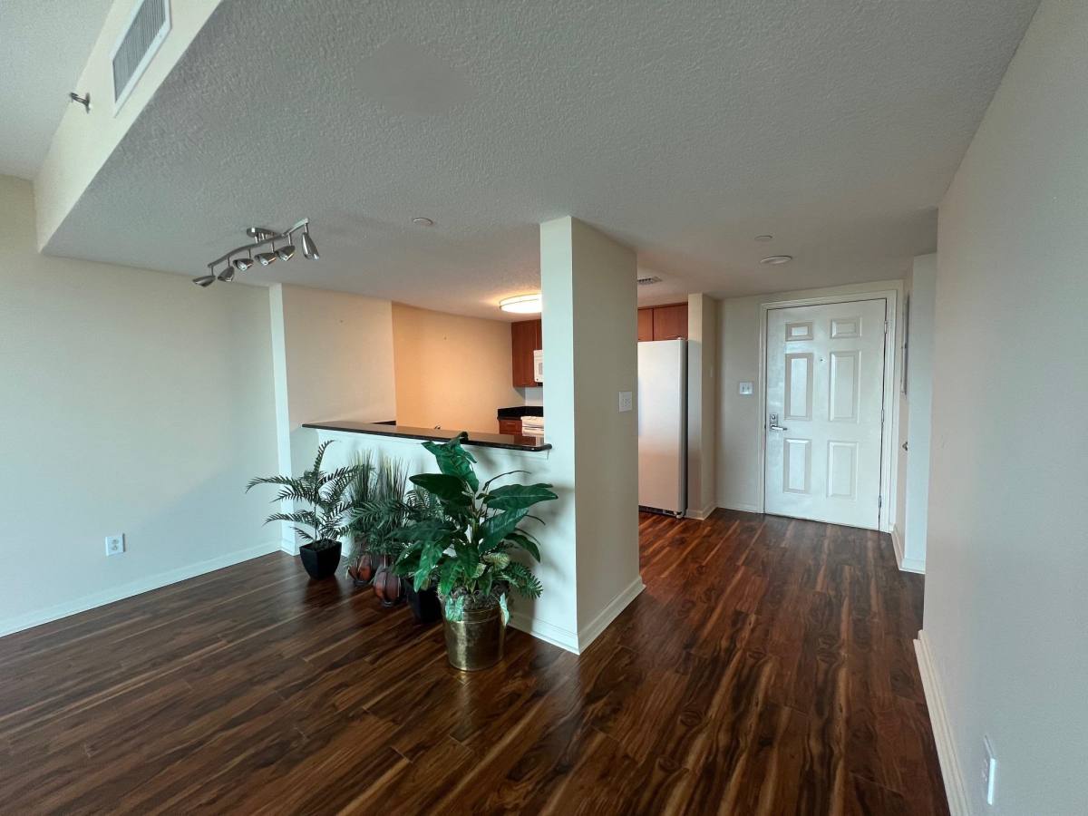 Condo for rent at 300 S Duval St #903, Tallahassee, FL 32301