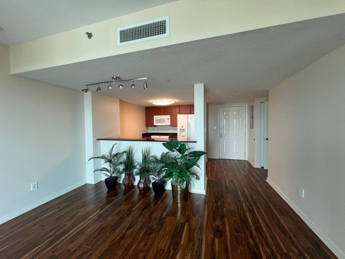 Condo for rent at 300 S Duval St #903, Tallahassee, FL 32301