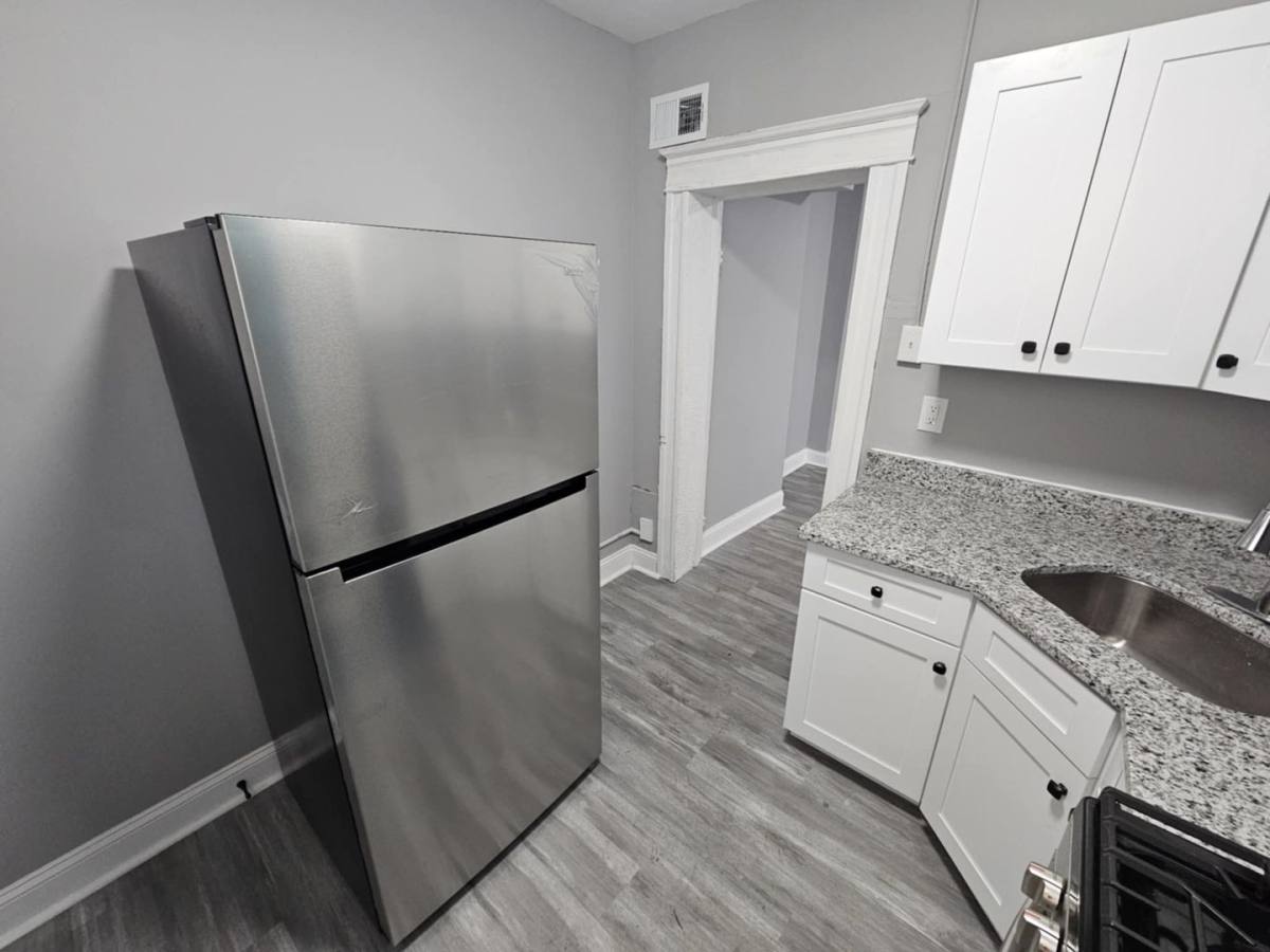 Townhouse for rent at 3016 Kenyon Ave, Baltimore, MD 21213