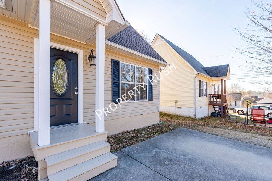 House for rent at 1565 Petty St SE, Cleveland, TN 37311