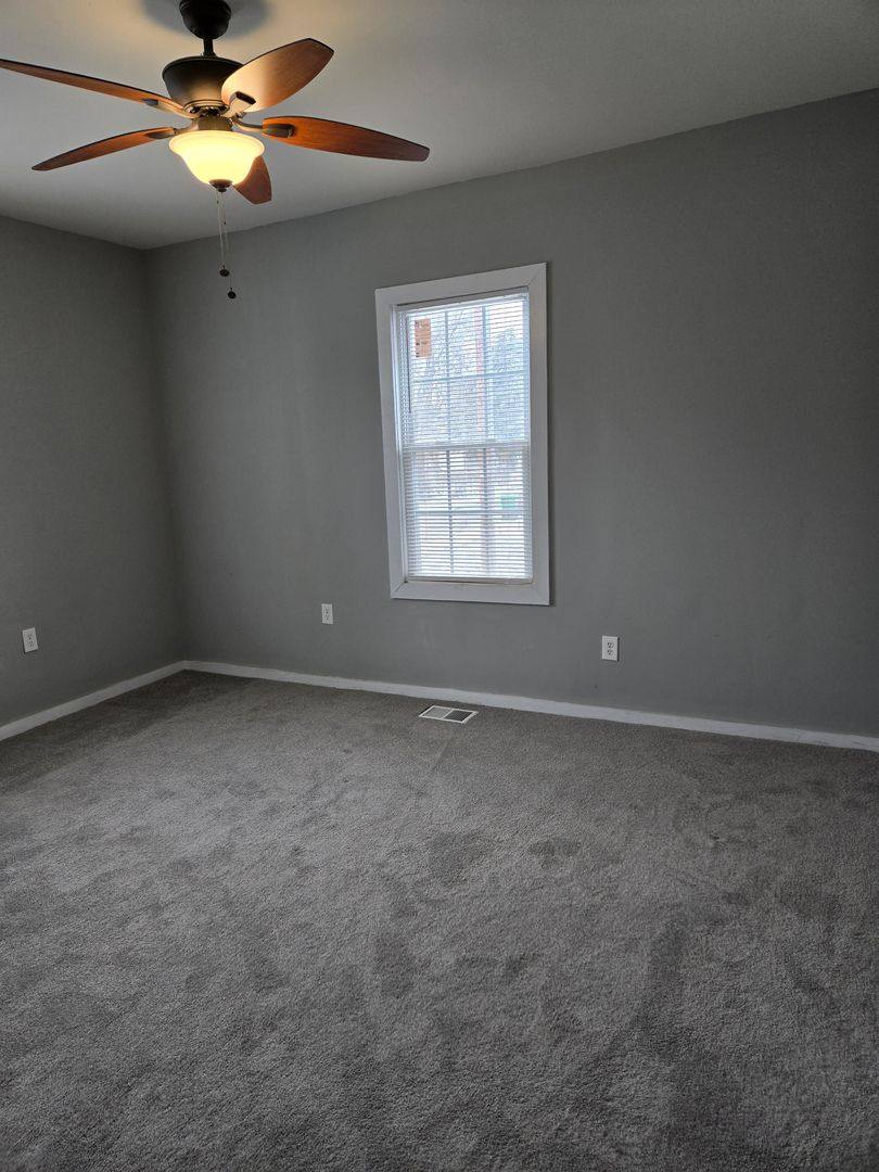 House for rent at 1131 Hawk St, Petersburg, VA 23803
