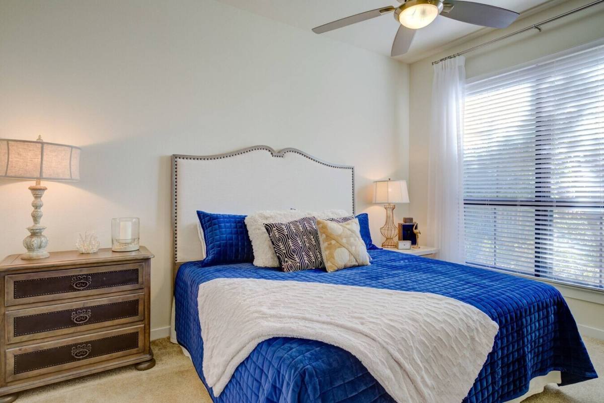 Apartment for rent at 11070 Katy Freeway Tgw2, Houston, TX 77043