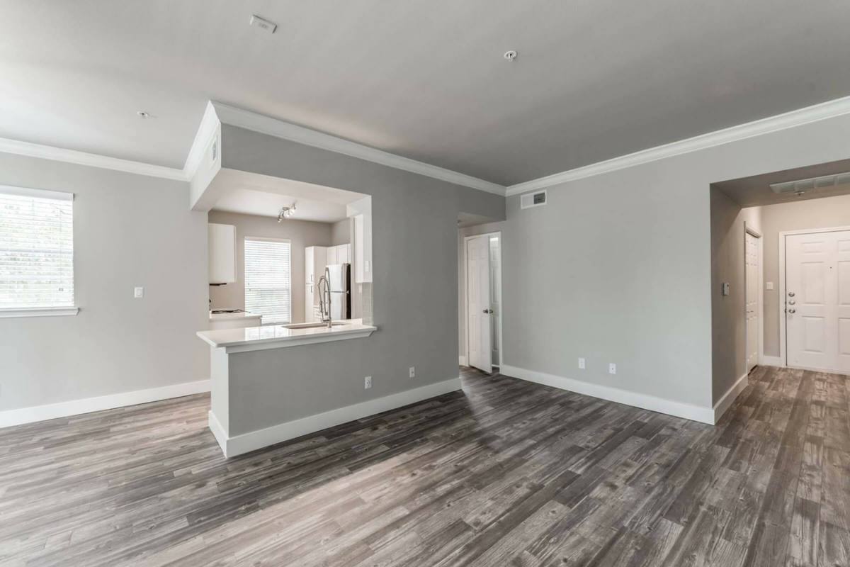 Apartment for rent at 19100 Glenwest Dr #TGB1, Friendswood, TX 77546