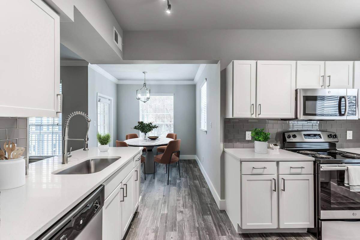 Apartment for rent at 19100 Glenwest Dr #TGB2, Friendswood, TX 77546
