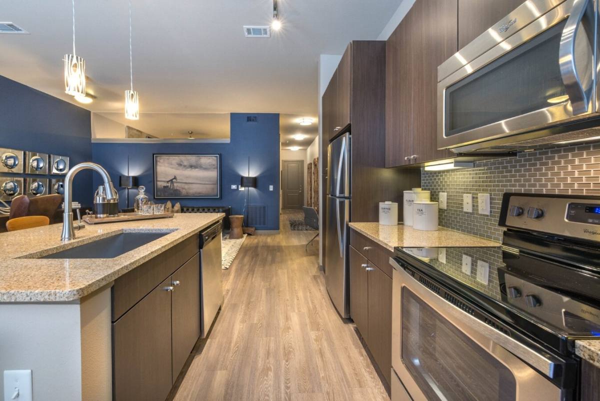 Apartment for rent at 1755 Wyndale St #ADE, Houston, TX 77030