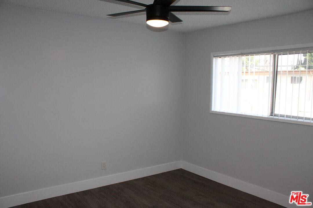 Apartment for rent at 1026 S Flower St #17, Inglewood, CA 90301