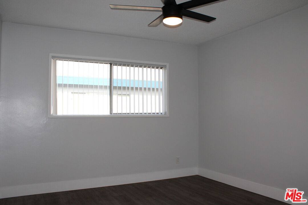 Apartment for rent at 1026 S Flower St #17, Inglewood, CA 90301