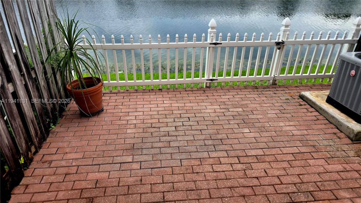 Townhouse for rent at 14273 SW 121st Place #3, Miami, FL 33186