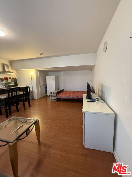 Apartment for rent at 805 E 21st St #805-1, Los Angeles, CA 90011
