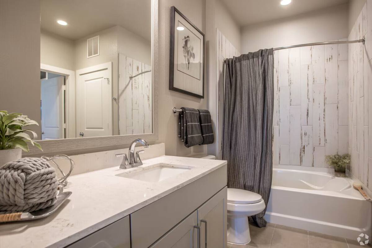 Apartment for rent at 2926 Barker Cypress Rd #TOBC2, Houston, TX 77084