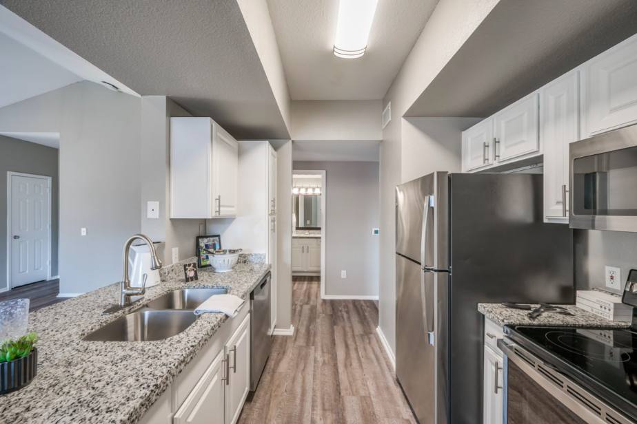 Apartment for rent at 301 N Wesley Dr, League City, TX 77573