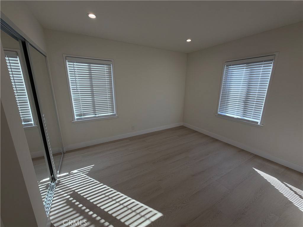 Apartment for rent at 3357 Honolulu Ave, La Crescenta, CA 91214